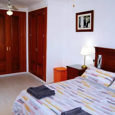 Vista Hermosa, 3-4 Bed Villa, Los Cristianos * Los Cristianos (Tenerife)