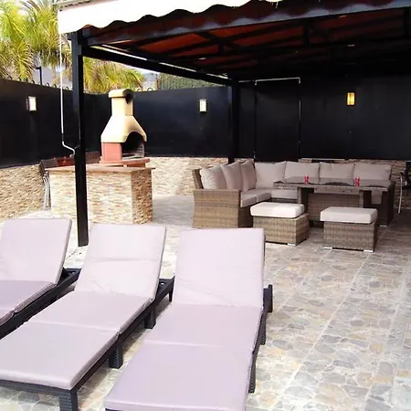 Vista Hermosa, 3-4 Bed Villa, Los Cristianos Villa