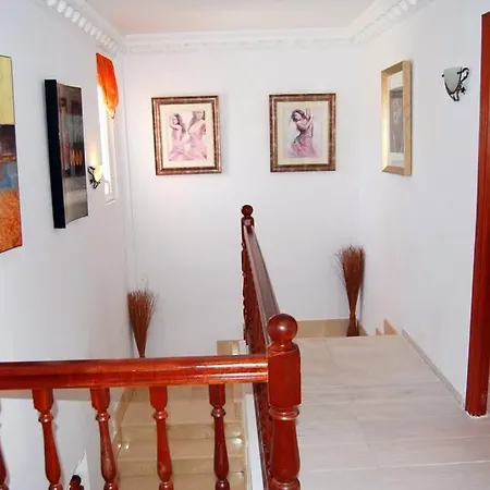 Vista Hermosa, 3-4 Bed Villa, Los Cristianos Villa